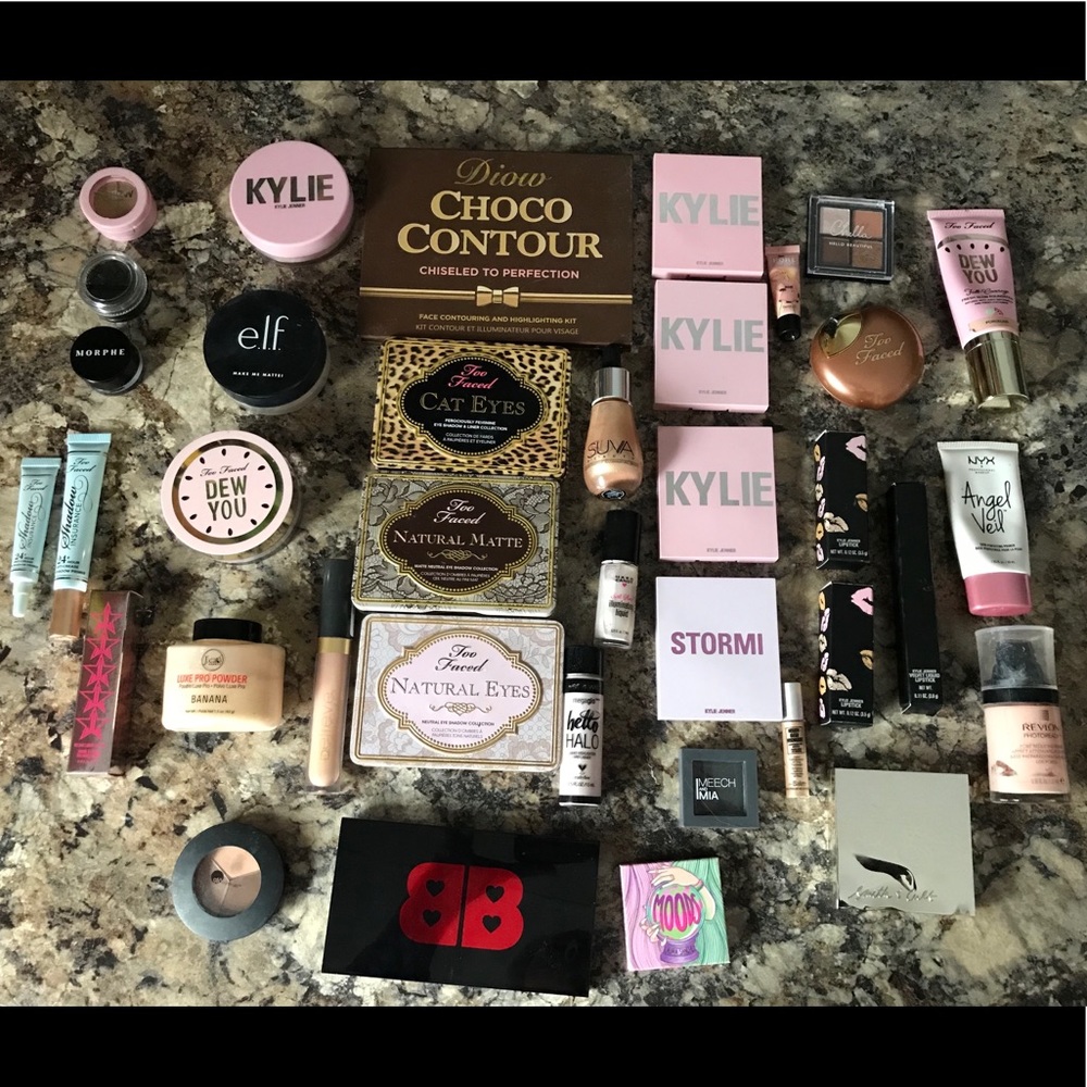 Huge makeup lot